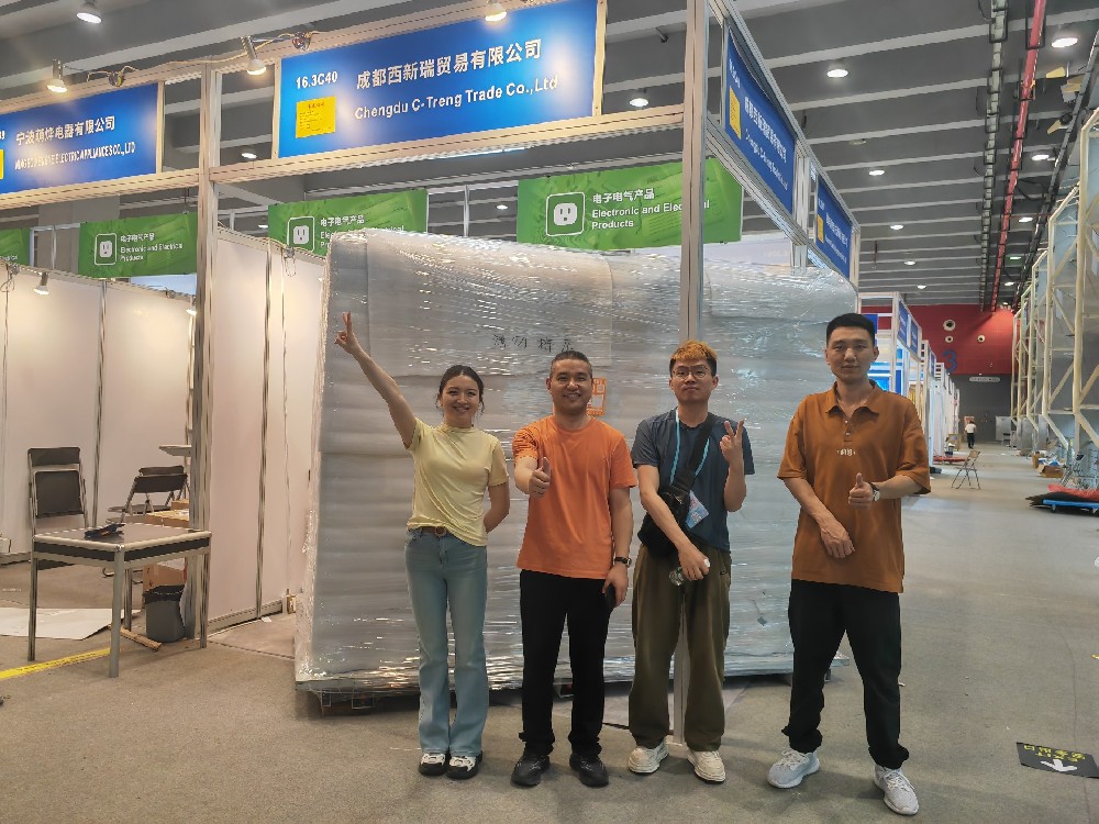 չչ٣ͣǵľڼӭʱϵ